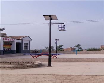 青海太陽能路燈-青海咸陽淳化路燈項(xiàng)目